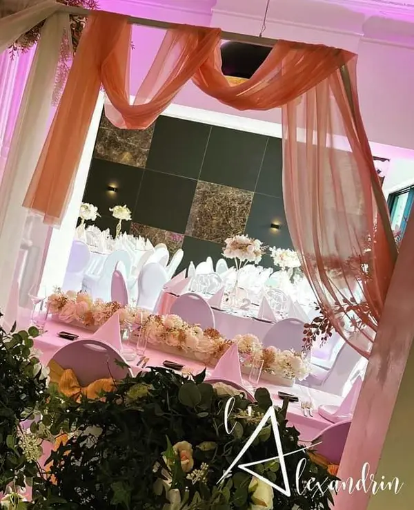 Salle de mariage à l'Alexandrin